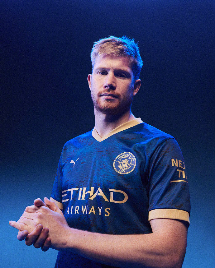 足球欧洲豪门中场爆发，连续三场送助攻