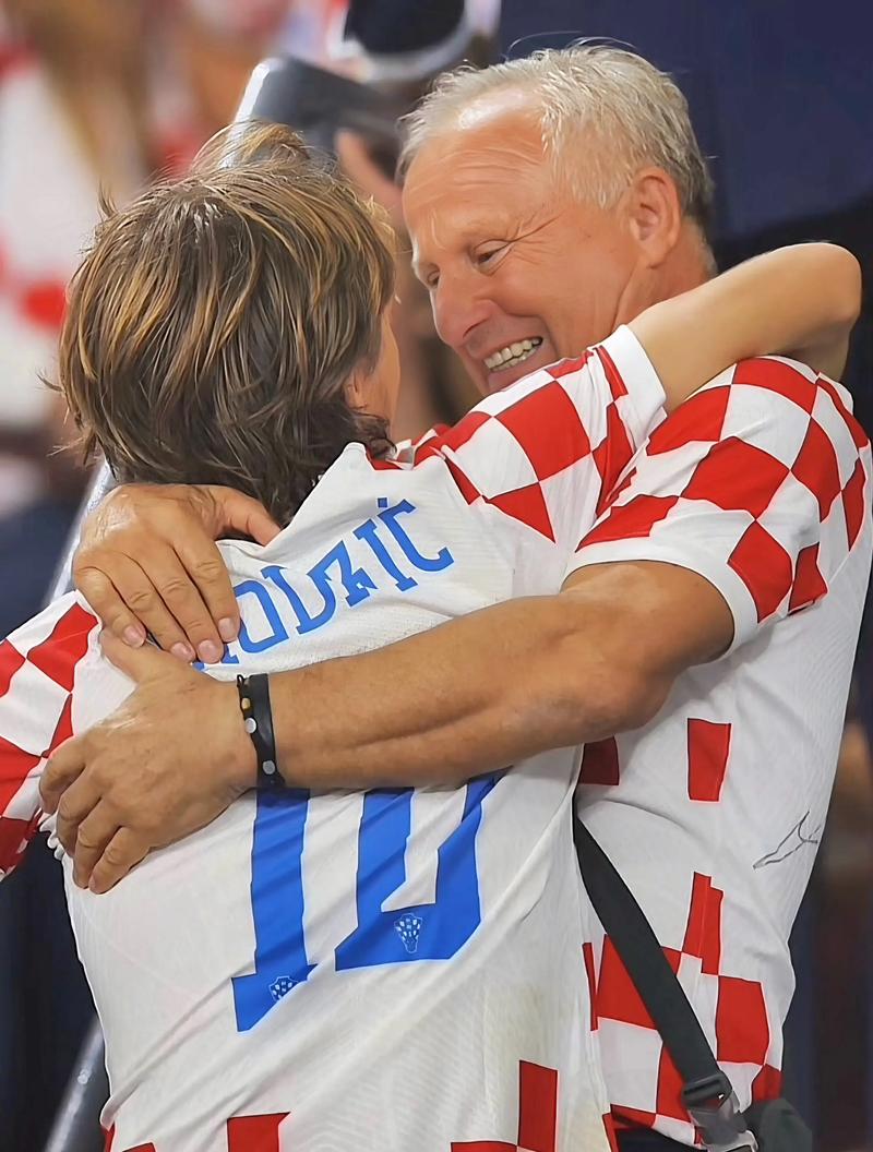 国际篮联公布最新排名