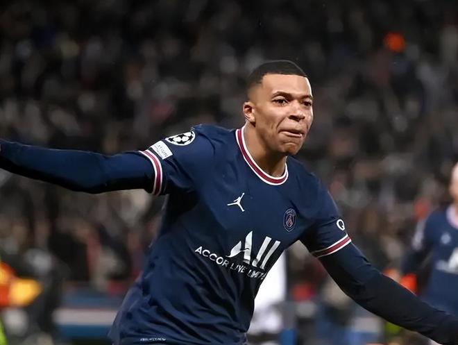 TA：那不勒斯满意霍伊伦的表现，他弥补了卢卡库伤缺的影响