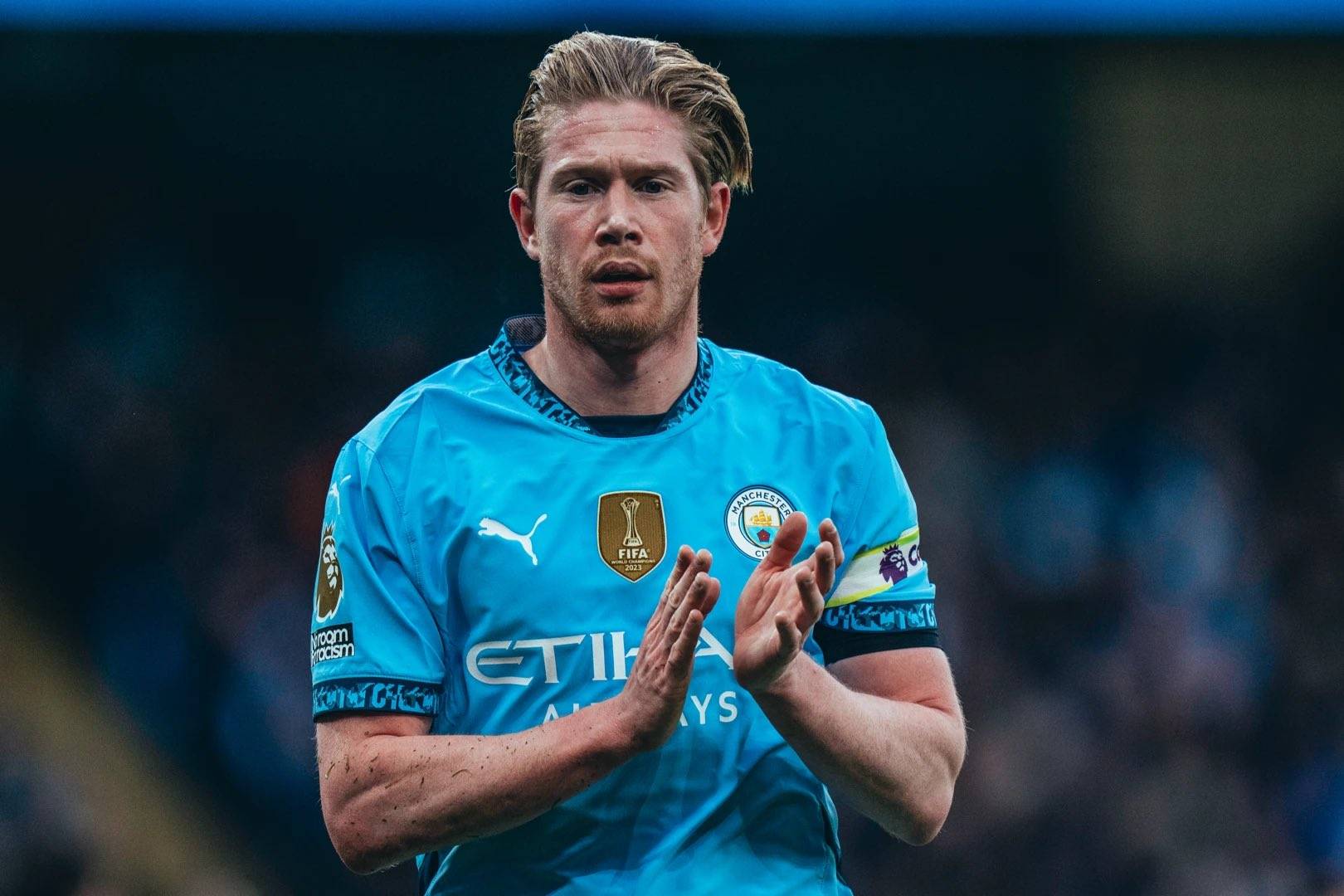 苏媒：苏超盐城赛区选拔活动已开启，水庆霞担任海选考官