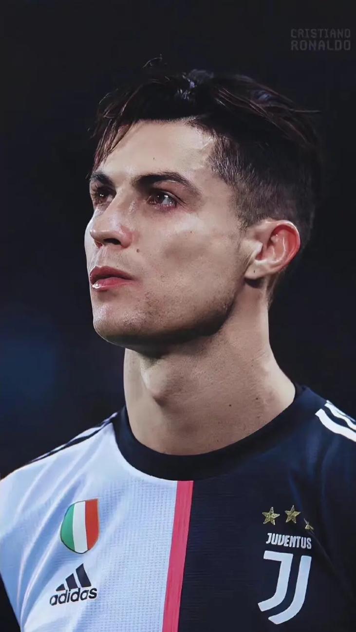 中足联官方：球员收取合同外超1万元的现金或物品，需事先申报