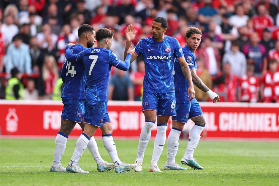 再见，巴萨U40！苏亚雷斯离队迈阿密国际，梅西独守美职联