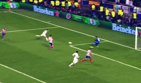 高颜值一家人！排球世界冠军晒全家福，两儿一女粉雕玉琢漂亮可爱