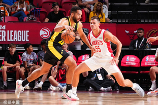 李帅与海港球迷同庆：尊敬的四星球迷，冠军是我们一起拿到的